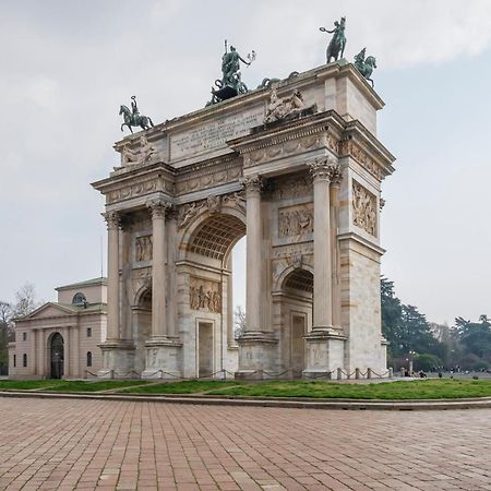 Luxury Apartment Near Arco Della Pace Guerrazzi 9 밀라노 외부 사진
